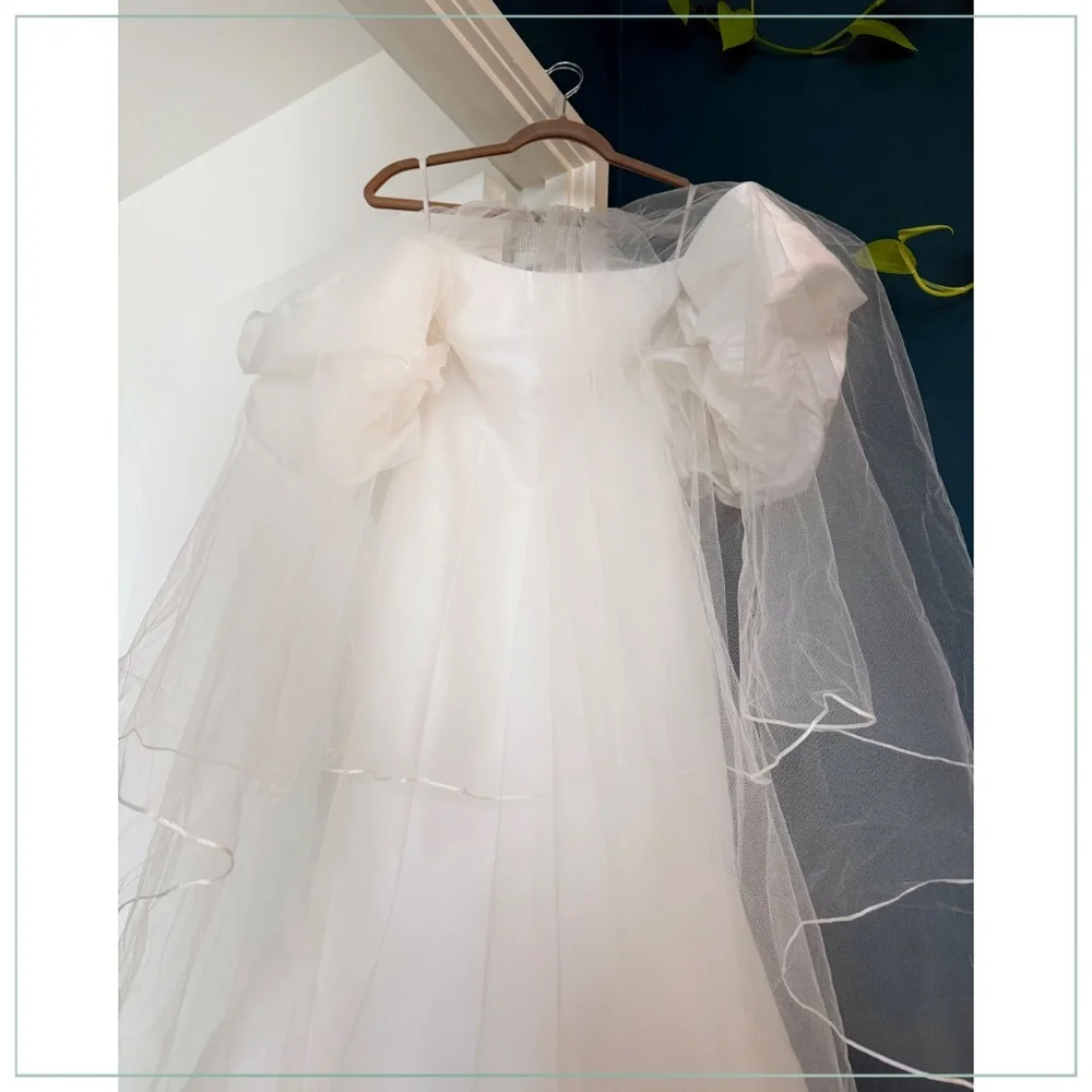 $8500 Monique Lhuillier ‘Admire’ Mikado Silk Runway Bridal Gown - Picture 11 of 16